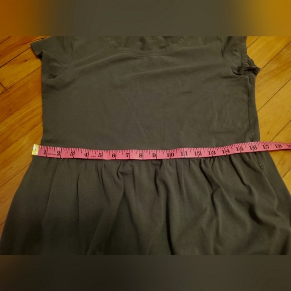 Patagonia Kamala short sleeves dress. Olive green. Size XS oversized. - Picture 9 of 10